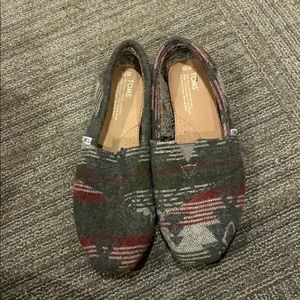 Size 10 Toms